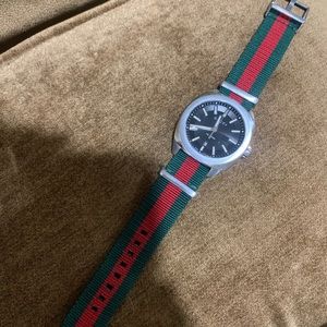 GUCCI WATCH